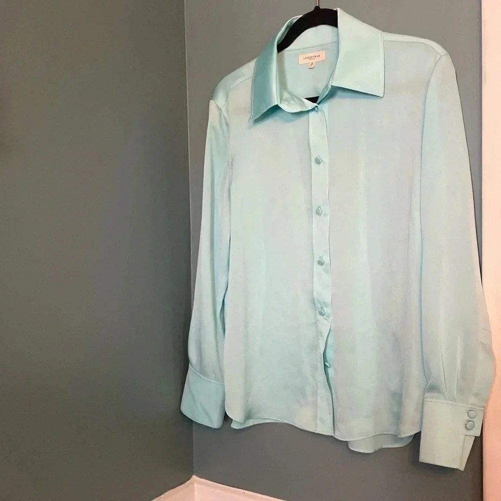 Lafayette148 New York women’s light blue button up blouse - lightweight - large